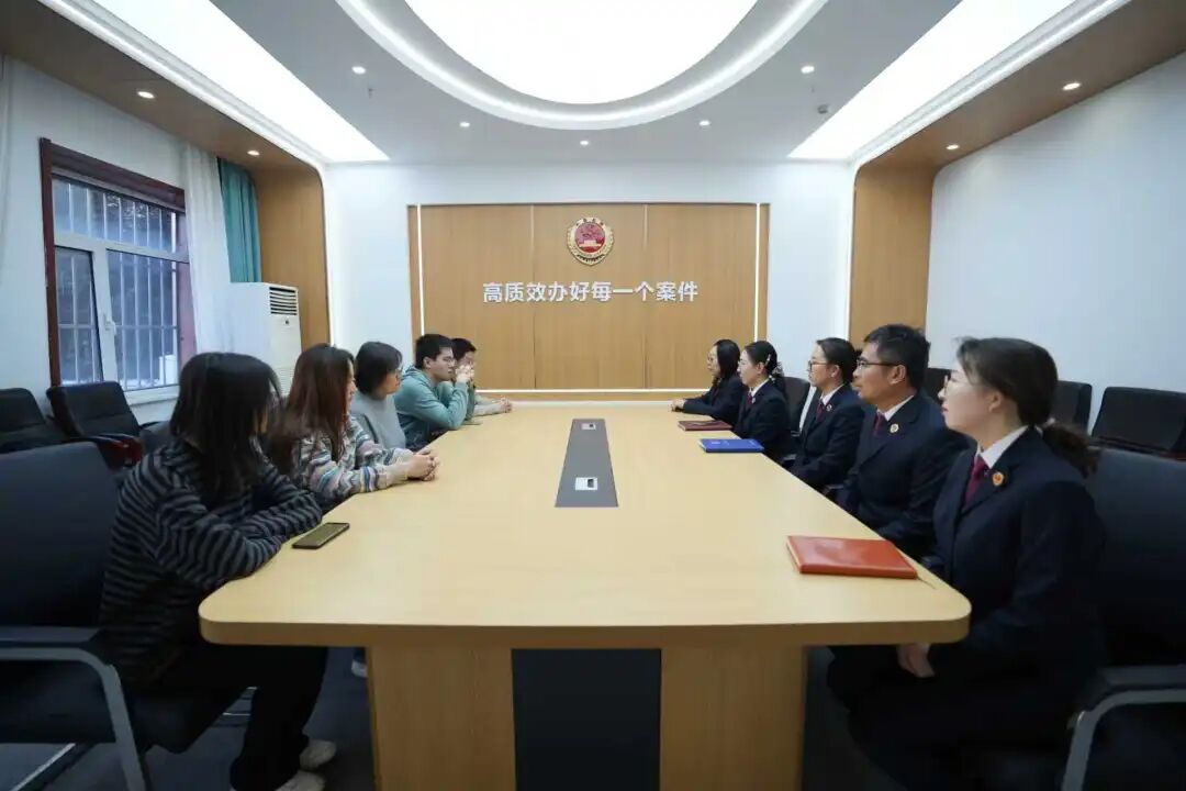 ��УЯ�� ���������ּ�족